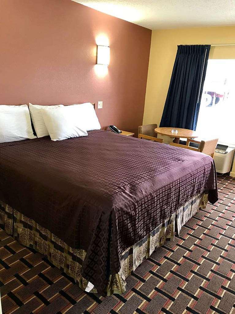 Americas Best Value Inn-Indianola Bilik gambar